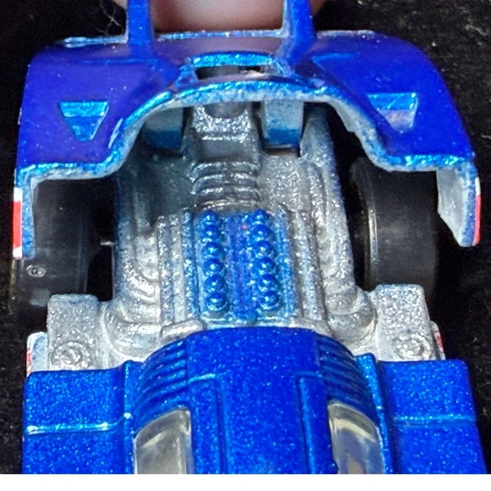 Hot Wheels Sol-Aire CX4: Blue Metalflake, 1983 Mattel, Vintage 1:64 Diecast